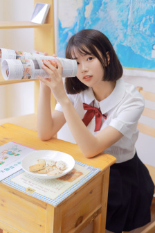 情不能抑小说